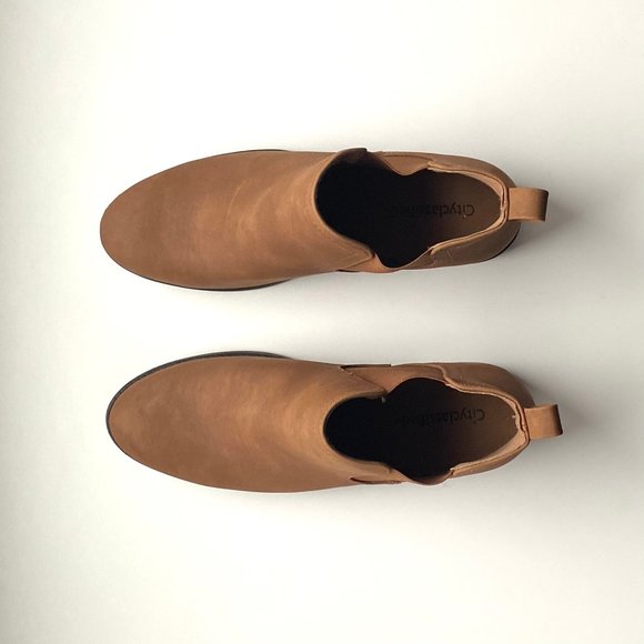 CitiClassified Women's Tan Ankle Boots, Size 11 - Picture 3 of 6